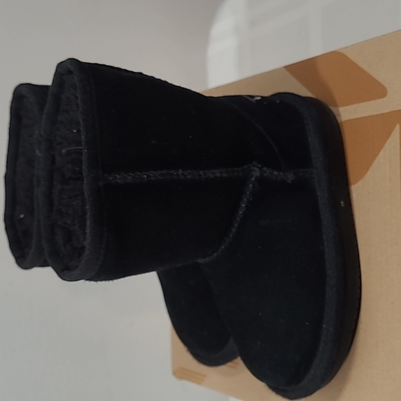 Kookaburra by Ugg Koola Short Boot - Picture 3 of 8